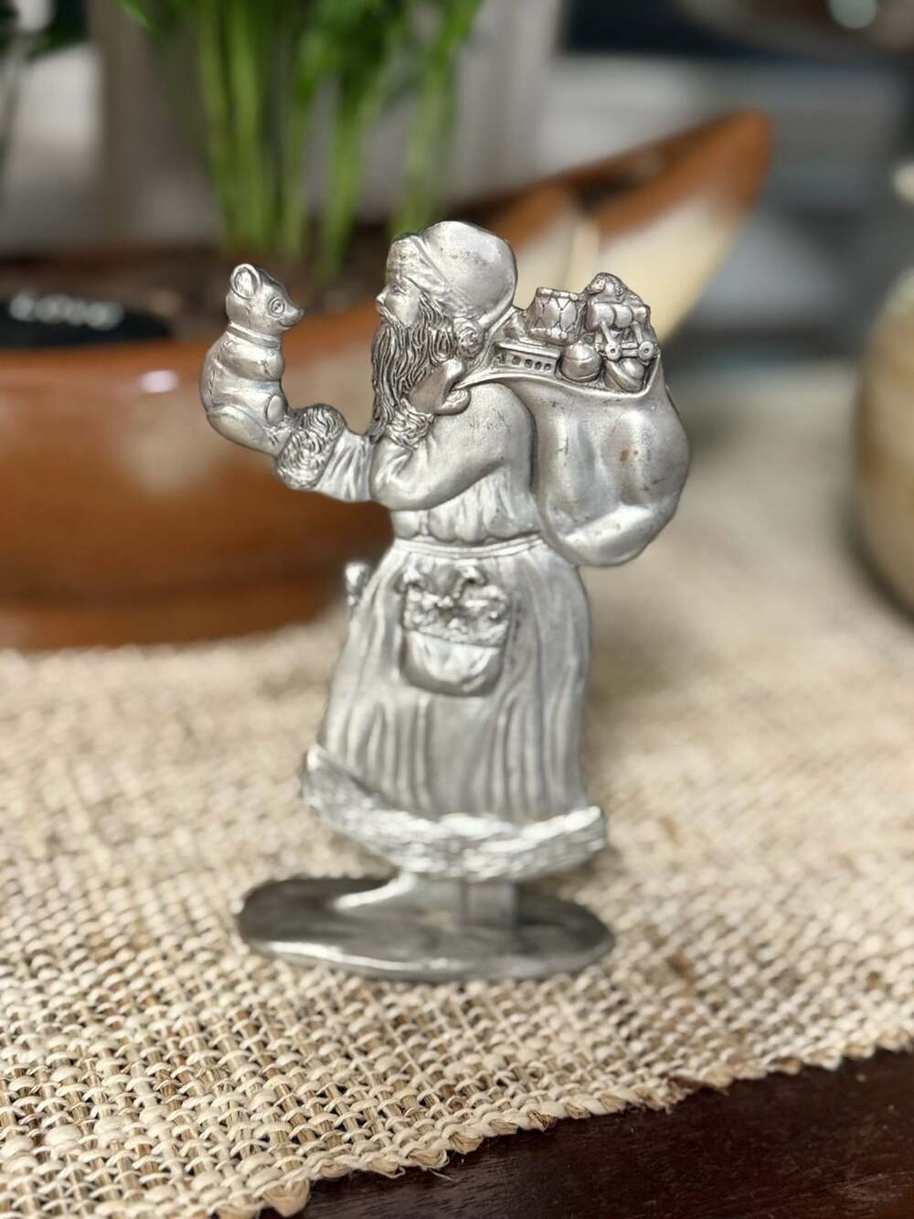 VTG 1988 Seagull Pewter Canada Two Sided Santa Figurine